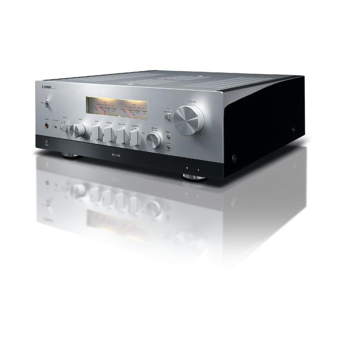 Yamaha RN2000A | Hi-Fi Stereo Network Receiver with MusicCast - 120 W + 120 W - Airplay - Silver-SONXPLUS Victoriaville